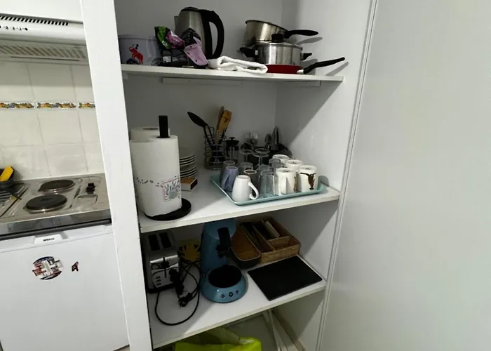Le Studio Du 72 بوسي سان جورْج